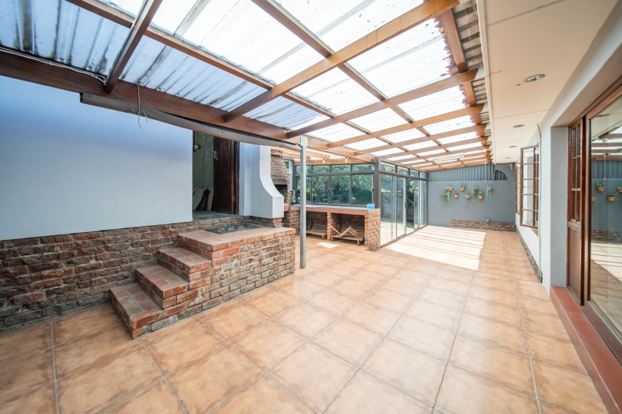 4 Bedroom Property for Sale in Beacon Bay Eastern Cape
